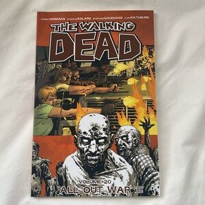 The Walking Dead Volume 20 All Out War Graphic Novel (BIN2)